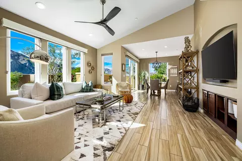 52471 Hawthorn Ct, La Quinta, CA 92253