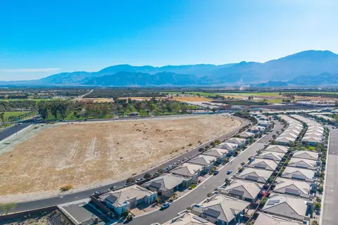 View/Area - 51570 Ponderosa Dr, Indio, CA 92201 photo 4 of 21