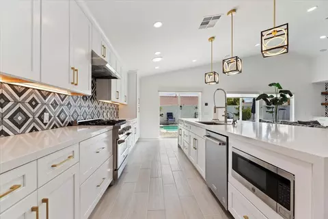 41680 Front Hall Rd, Bermuda Dunes, CA 92203 photo 8