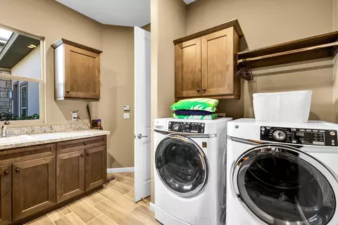 82455 Live Oak Cyn, Indio, CA 92201 photo 32