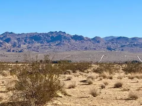 126 Regan Rd, Joshua Tree, CA 92252 photo 3