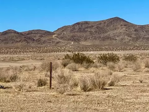 126 Regan Rd, Joshua Tree, CA 92252 photo 10
