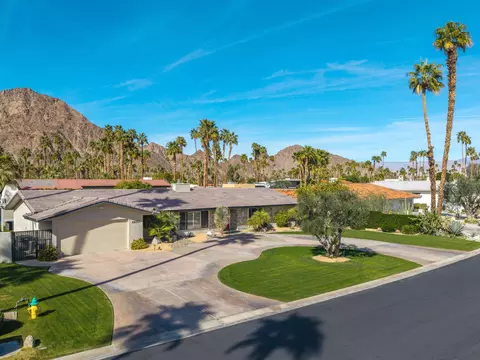 49251 Avenida Fernando, La Quinta, CA 92253