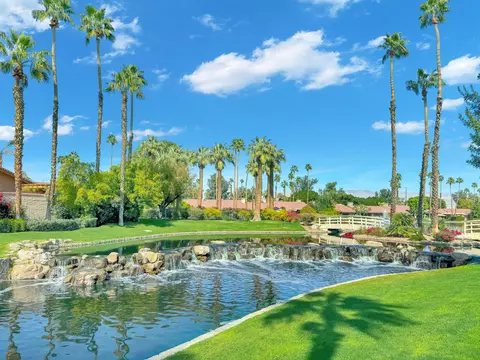 55 Ponderosa Cir, Palm Desert, CA 92211