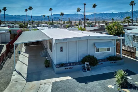 32131 Saucon Valley St, Thousand Palms, CA 92276