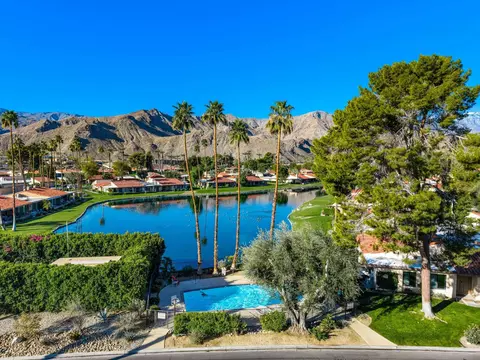 69 Palma Dr, Rancho Mirage, CA 92270