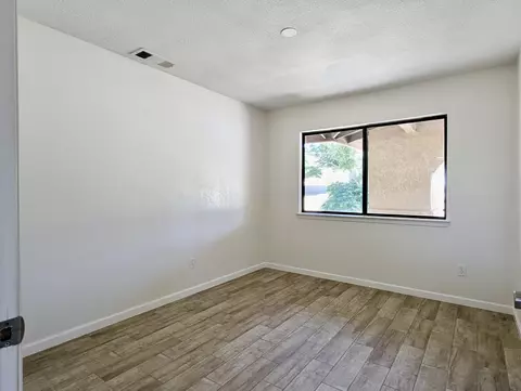 Bedroom - 60358 La Mirada Trl, Joshua Tree, CA 92252 photo 1 of 3