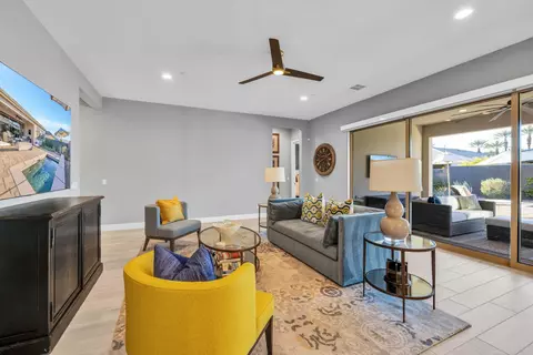 Living - 82470 Crane Dr, Indio, CA 92201 photo 4 of 4