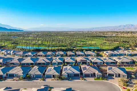 View/Area - 82470 Crane Dr, Indio, CA 92201 photo 3 of 9