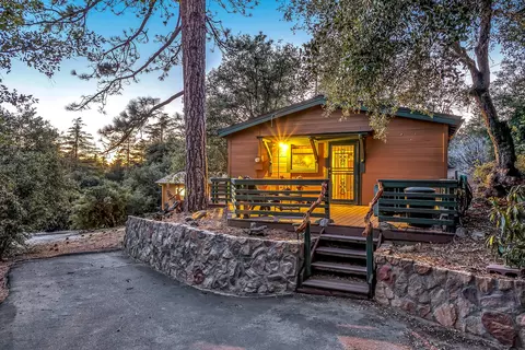 52661 Pine Cove Rd, Idyllwild, CA 92549