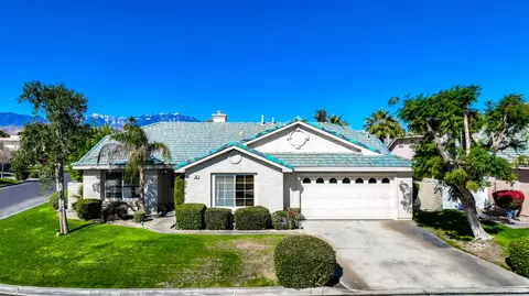 69 Sutton Pl E, Palm Desert, CA 92211 photo 1