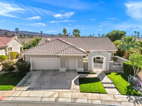 37492 Skylight Rd, Palm Desert, CA 92211