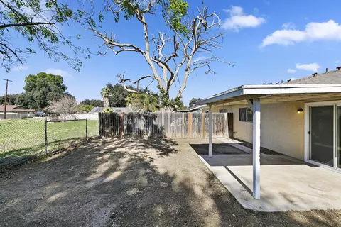 Undisclosed, Riverside, CA 92503 photo 34
