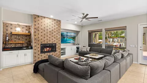 48788 Cascade St, Indio, CA 92201 photo 3