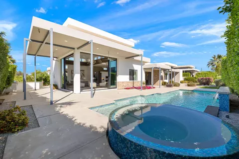 21 Emerald Ct, Rancho Mirage, CA 92270