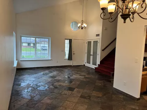 Living - 28367 Merridy Ave, Highland, CA 92346 photo 4 of 4