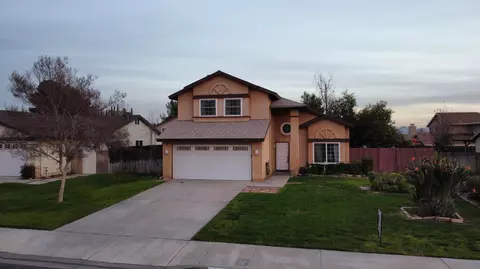 Exterior - 28367 Merridy Ave, Highland, CA 92346 photo 3 of 5