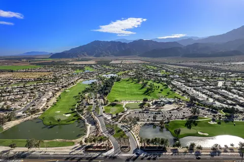 View/Area - 81940 Eagle Claw Dr, La Quinta, CA 92253 photo 7 of 12