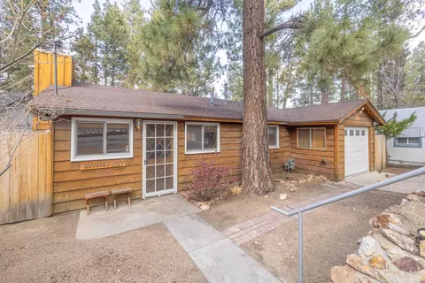 437 Barrett Way, Big Bear City, CA 92314