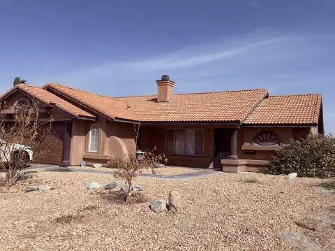 30848 Bloomsbury Ln, Cathedral City, CA 92234