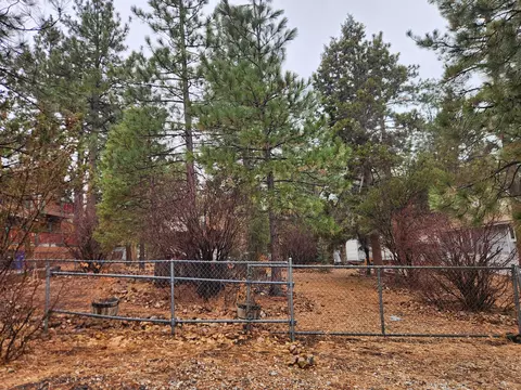 0 Spruce Ln, Sugarloaf, CA 92386