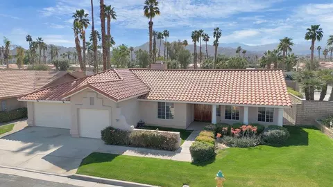 75291 La Sierra Dr, Palm Desert, CA 92211