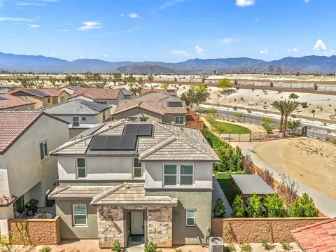 41108 Emory Ln, Palm Desert, CA 92211