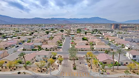 View/Area - 46432 Calle Raphael, Indio, CA 92201 photo 3 of 6