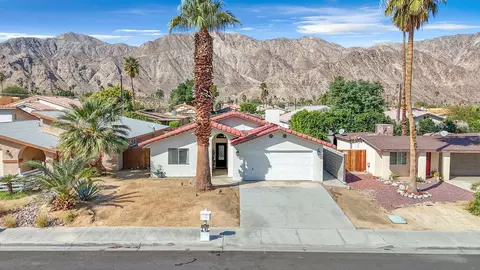 52785 Eisenhower Dr, La Quinta, CA 92253