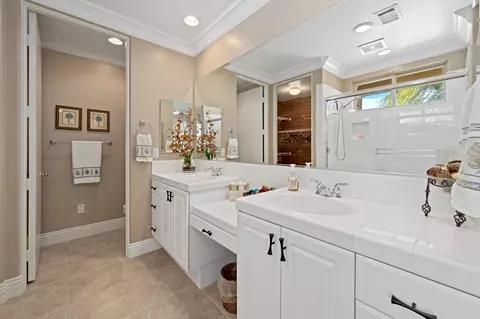 Bath - 57255 Interlachen, La Quinta, CA 92253 photo 3 of 3