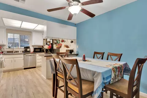 995 Elm Ave, Beaumont, CA 92223 photo 4