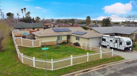 995 Elm Ave, Beaumont, CA 92223 photo 17