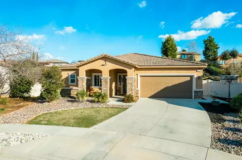 Exterior - 37 Laurel Ct, Calimesa, CA 92320 photo 2 of 3