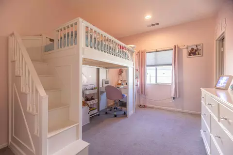 Bedroom - 37 Laurel Ct, Calimesa, CA 92320 photo 3 of 5