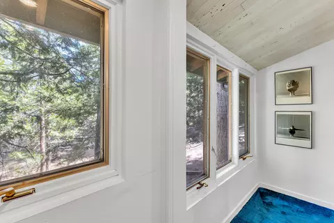 Entry Way - 52831 Laurel Trl, Idyllwild, CA 92549 photo 6 of 7