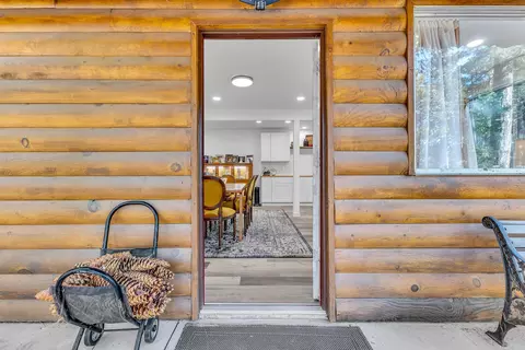 Entry Way - 52831 Laurel Trl, Idyllwild, CA 92549 photo 7 of 7