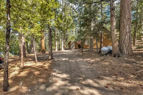 Exterior - 52831 Laurel Trl, Idyllwild, CA 92549 photo 4 of 39