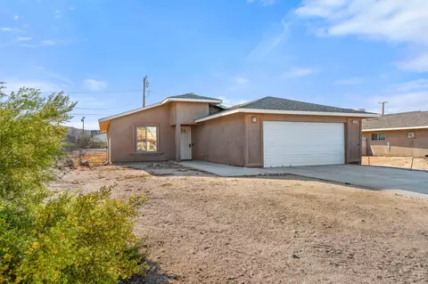 6994 49 Palms Ave, Twentynine Palms, CA 92277