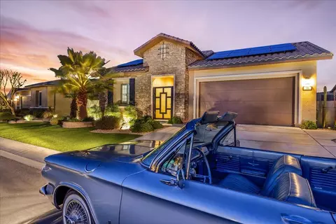 35 Burgundy, Rancho Mirage, CA 92270
