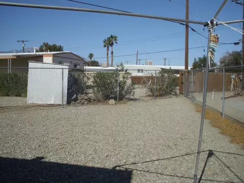 33161 Laredo Cir, Thousand Palms, CA 92276 photo 5
