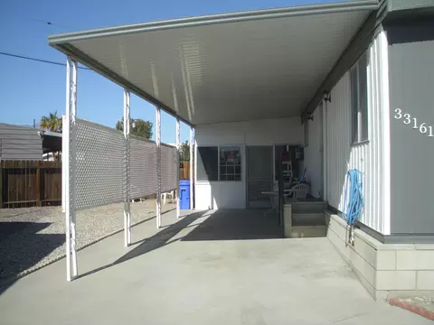 33161 Laredo Cir, Thousand Palms, CA 92276 photo 4