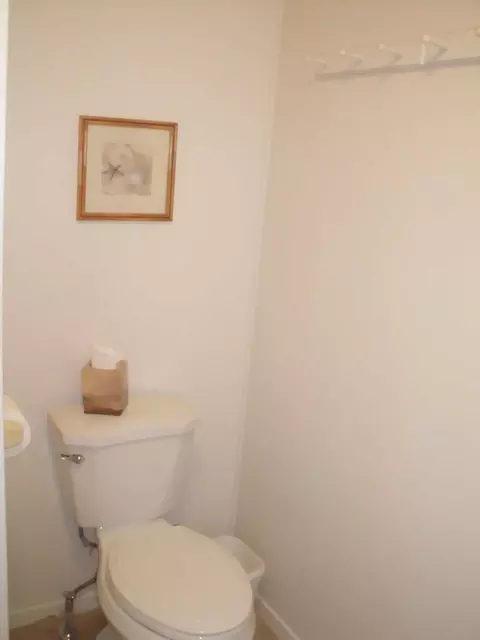 33161 Laredo Cir, Thousand Palms, CA 92276 photo 23