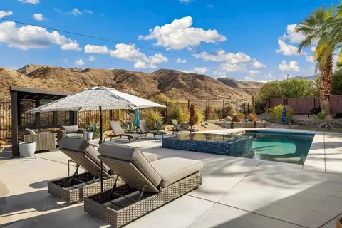 38330 Chuperosa Ln, Cathedral City, CA 92234