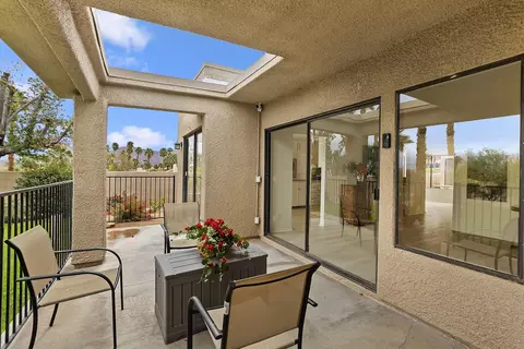 72526 Desert Flower Dr, Palm Desert, CA 92260