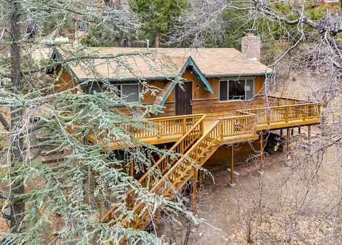 24981 Marion Ridge Dr, Idyllwild, CA 92549