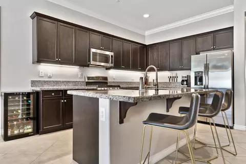 Kitchen - 43357 Valmara Ct, Indio, CA 92203 photo 3 of 5