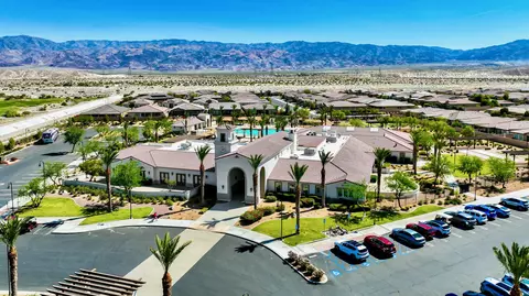 View/Area - 43357 Valmara Ct, Indio, CA 92203 photo 3 of 5