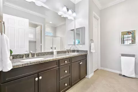 Bath - 43357 Valmara Ct, Indio, CA 92203 photo 1 of 3