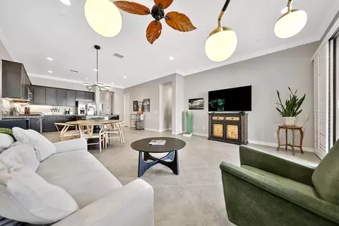 Living - 43357 Valmara Ct, Indio, CA 92203 photo 3 of 4