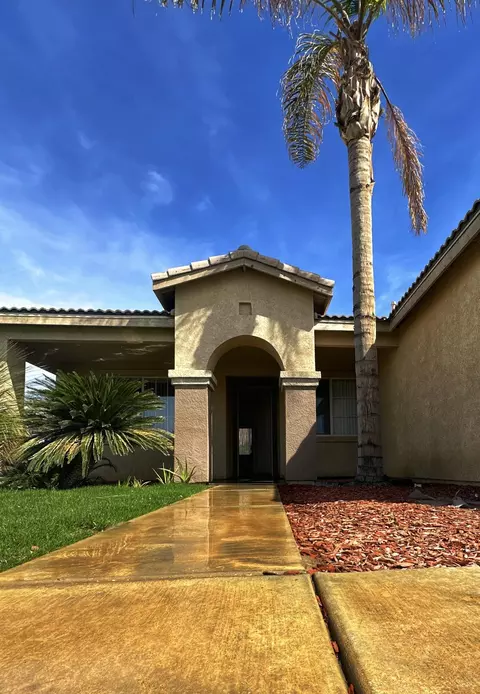 Exterior - 47560 Stampede Trl, Indio, CA 92201 photo 3 of 7